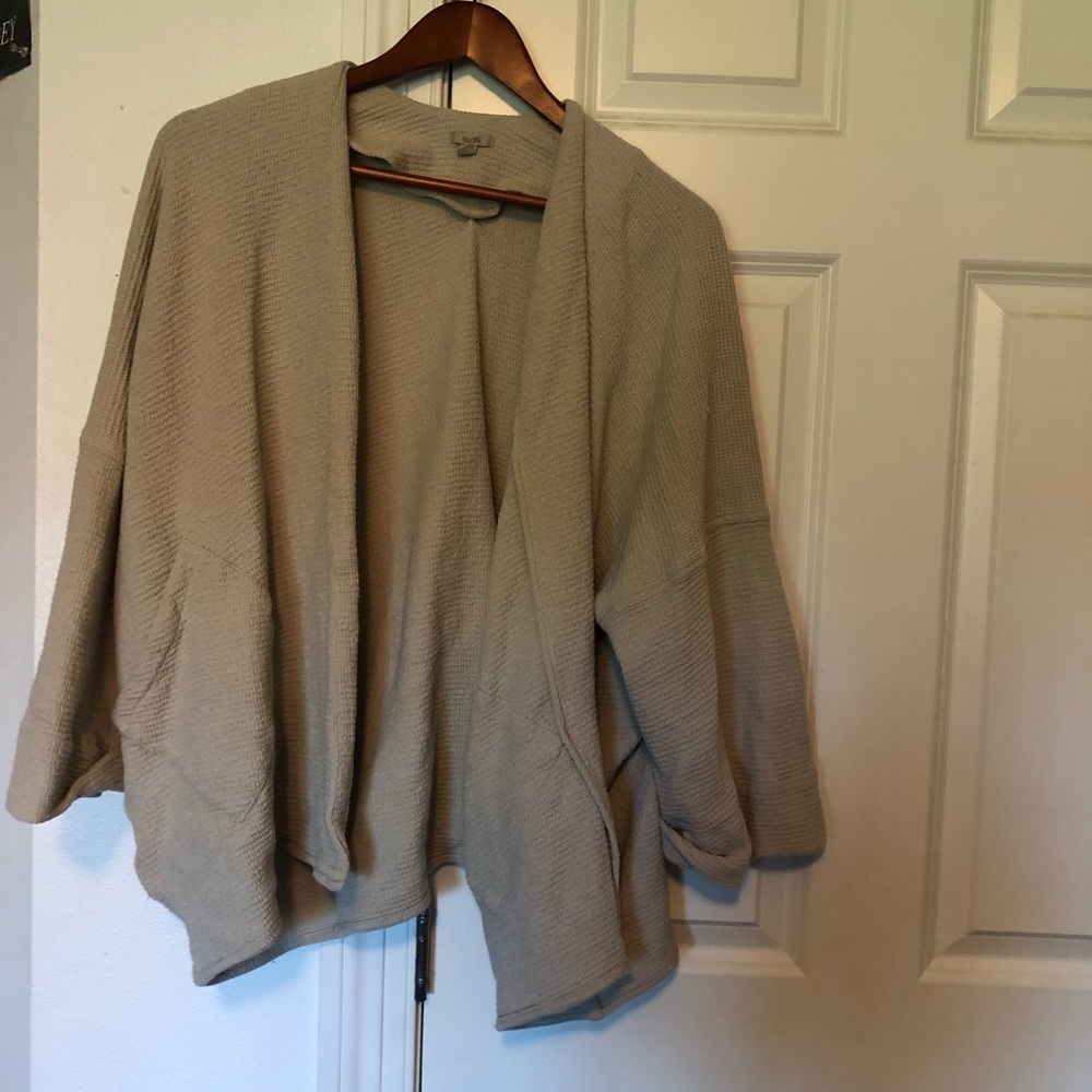 Crass-Hatch Beige Cardigan